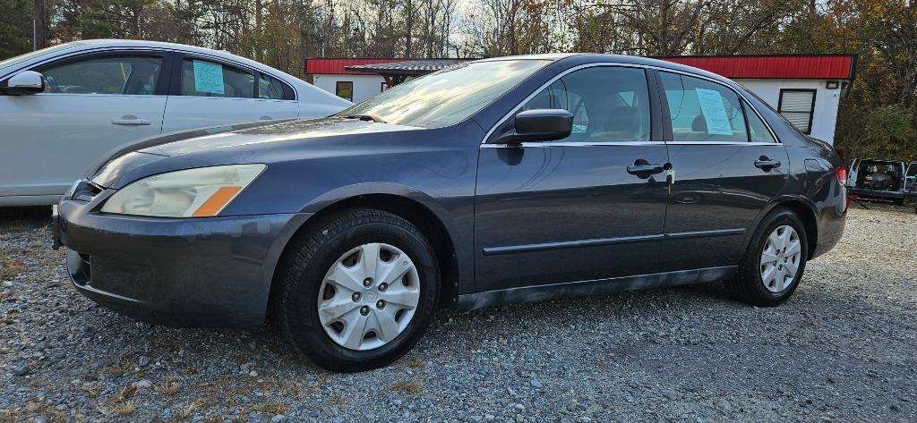 2003 Honda Accord LX's photo